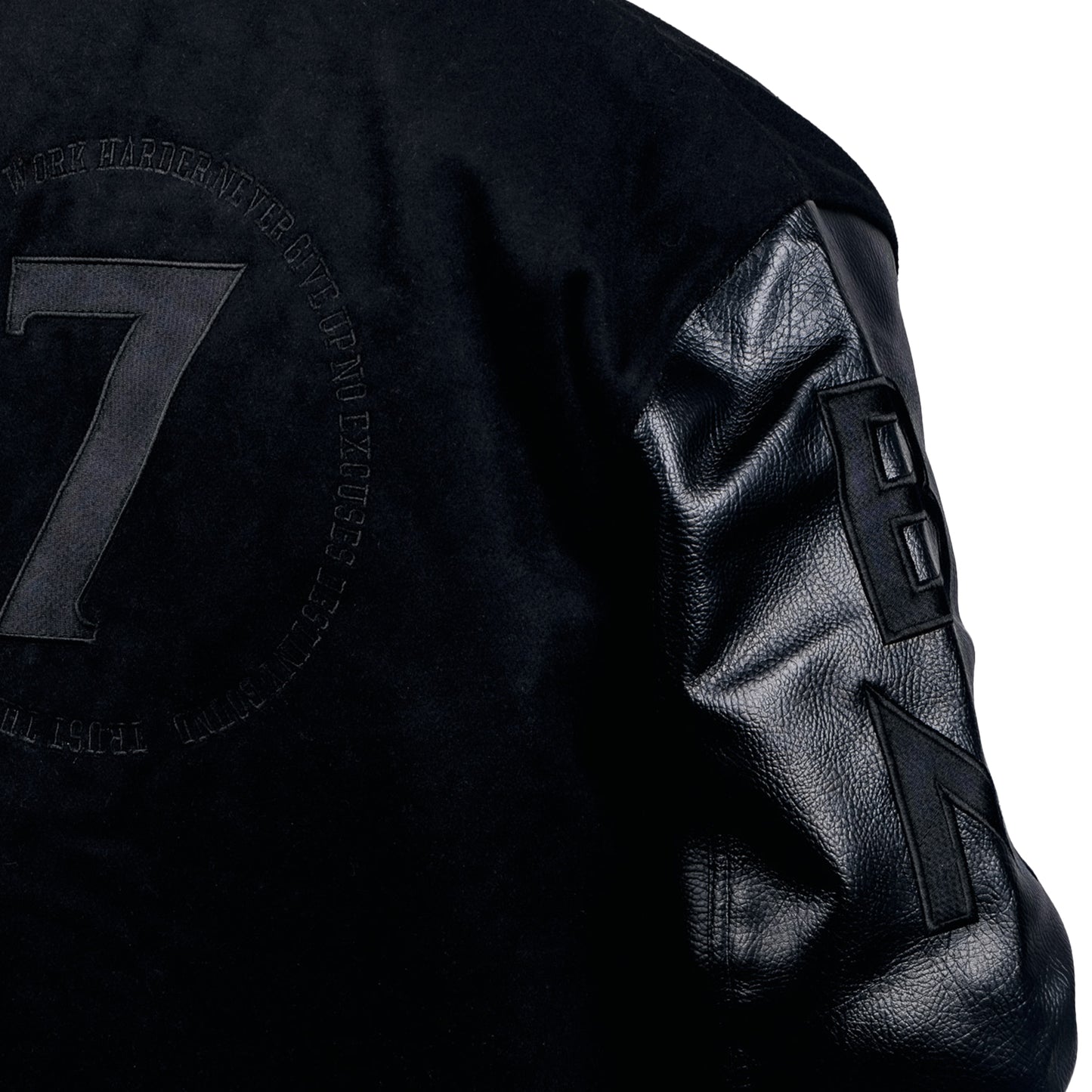 Beast Mode 7 Essential Varsity (Triple Black)